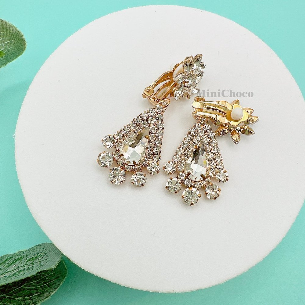 CLIP ON Flower Point Rhinestone Chandelier Bridal Earrings